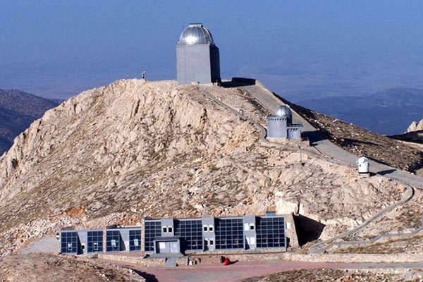 Ruslar ve Türkler, yeni galaksiler peşinde