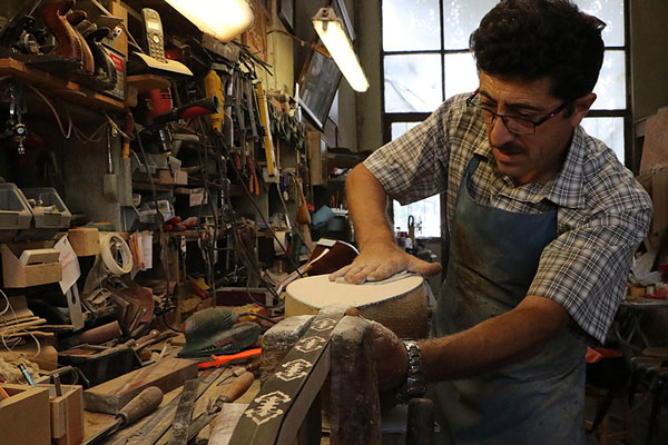 Babasının ‘Mirasını’ yaşatmaya çalışıyor