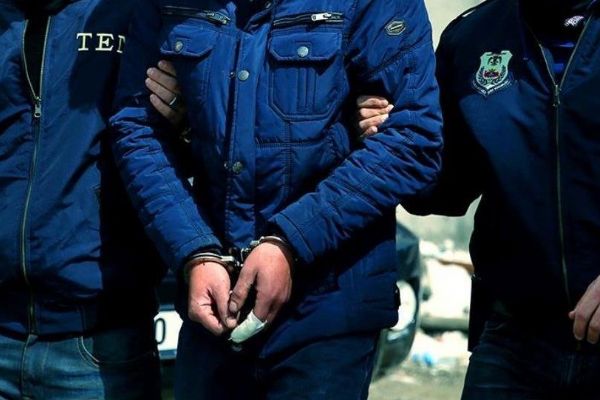 Hava Kuvvetleri'ne operasyon