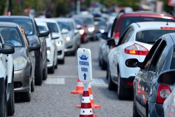 Bayramda akaryakıta 3,7 milyar lira harcandı