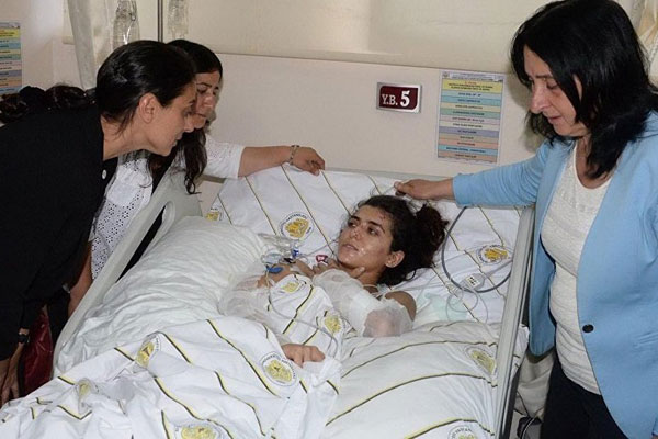 Türkiye, IŞİD’in saldırısında yaralanan Lisa’ya tazminat ödeyecek