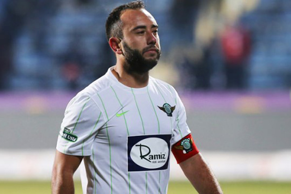 Olcan Adın son günde imzaladı