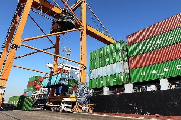 'Dış ticaret açığı yüzde 57,95 azaldı'