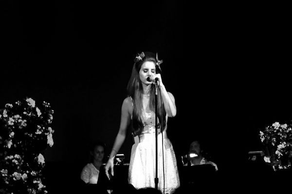 Lana Del Rey, İsrail konserini iptal etti