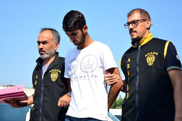 Firari hükümlü yakayı ele verdi