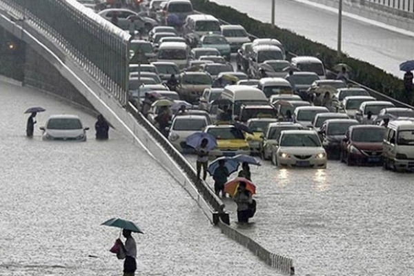 Çin'de sel: 5 ölü