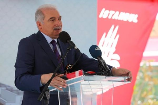 Başkan Uysal: İstanbul'a yakışan bir çarşı oldu