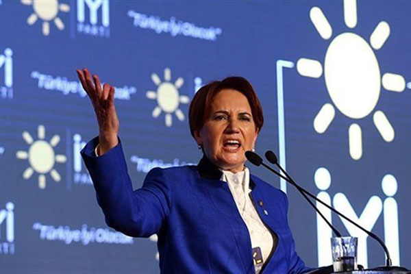 İYİ Parti'de 5 şehirde toplu istifa