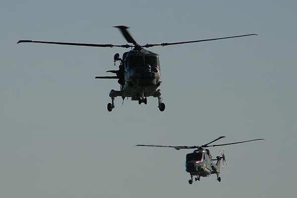 Suudi Arabistan'da askeri helikopter düştü: Amerikalı pilot öldü