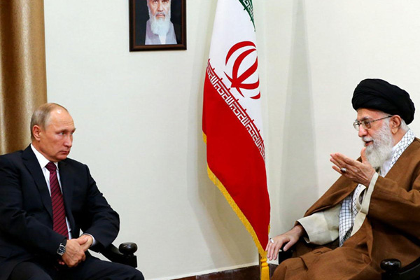 Putin, Hamaney ile görüştü