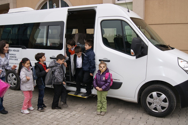 İzmir’de okul servislerine yüzde 29 zam