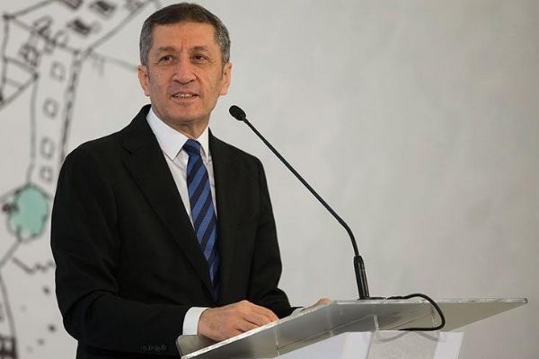 Ziya Selçuk: Eğitimde kıyameti koparmamız lazım