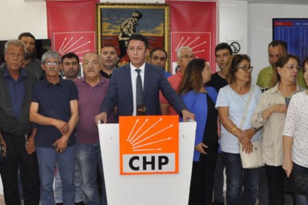 CHP Afyonkarahisar il yönetimi istifa etti
