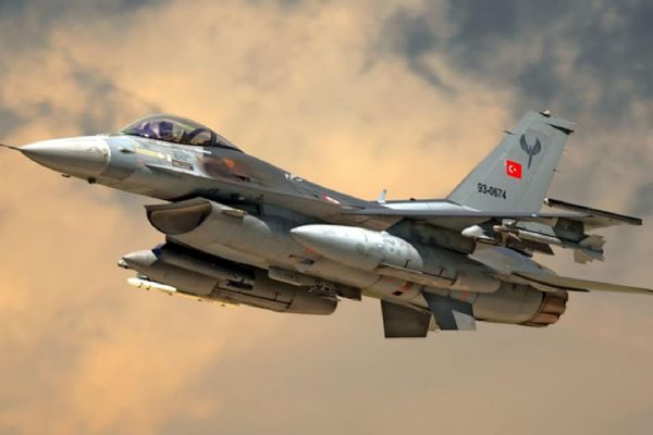 TSK'dan Kuzey Irak'a hava harekatı: 9 terörist öldürüldü