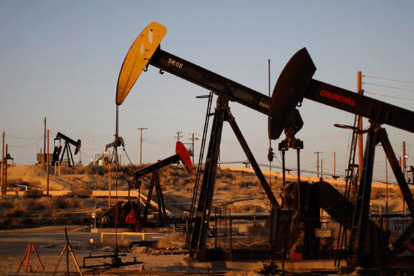 Libya'da petrol şirketinde patlama!