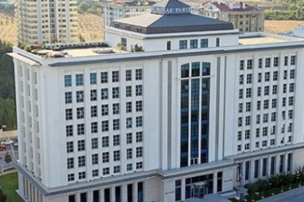 Ak Parti MYK toplandı