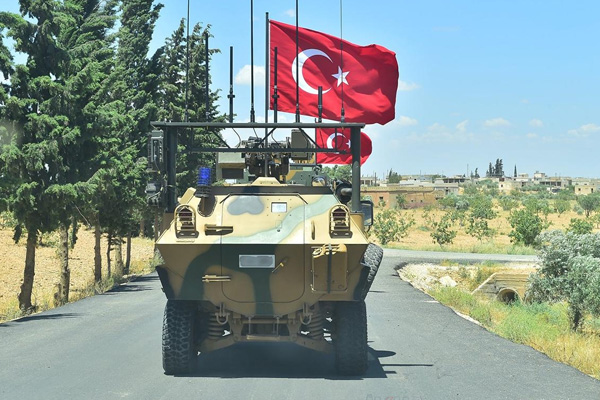 TSK'dan Münbiç hattında 43. devriye