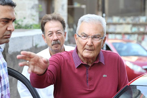 Baykal: Hükümetin çabasından memnunum, Erdoğan cesaret vermeli