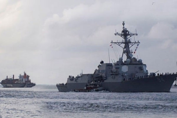 30 savaş gemisine ‘acil’ çağrı… Korku dolu bekleyiş