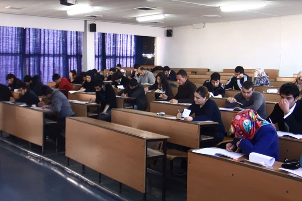 Açıköğretim lisesi öğrencileri için ek sınav hakkı