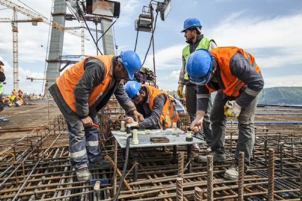 Hastalık durumunda iş sözleşmesi feshedilebilir mi?