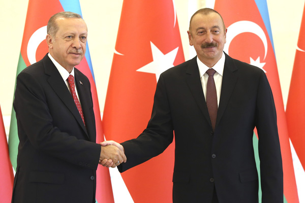 Cumhurbaşkanı Erdoğan Azerbaycan'dan ayrıldı