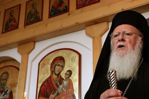 Rus Ortodoks Kilisesi Fener Rum Patrikhanesinden ayrılıyor mu?