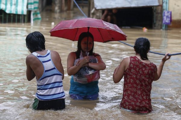 Filipinler'de tayfun felaketi