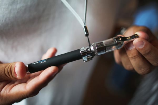 ABD'de yeni tehdit 'Elektronik sigara'