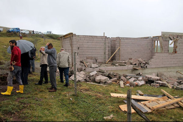 Yaylalarda yıkım başladı