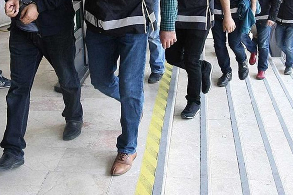 İstanbul merkezli 17 ilde FETÖ operasyonu
