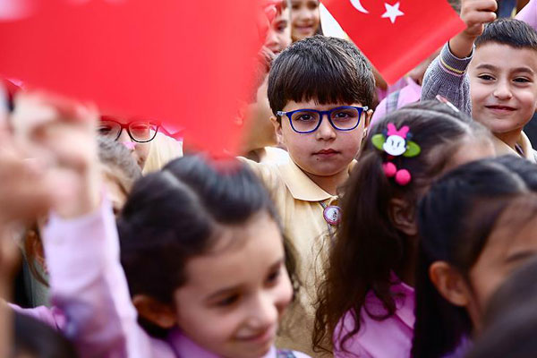 Türkiye'nin öğrenci sayısı 143 ülkenin nüfusunu aştı