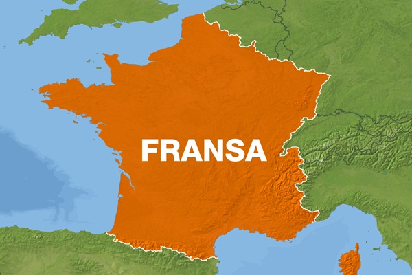 Fransa'da hükümetin işsizlik sigortası bütçe mantığı kınandı