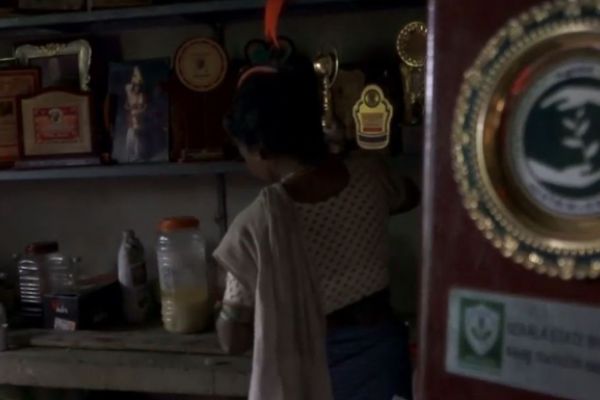 Hintli şifacı kadın: 500'den fazla bitkisel ilacı ezbere yapabiliyor