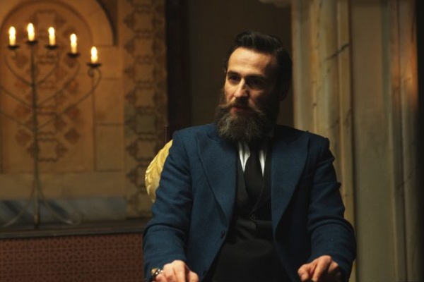 Payitaht oyuncusu trafik kazası geçirdi