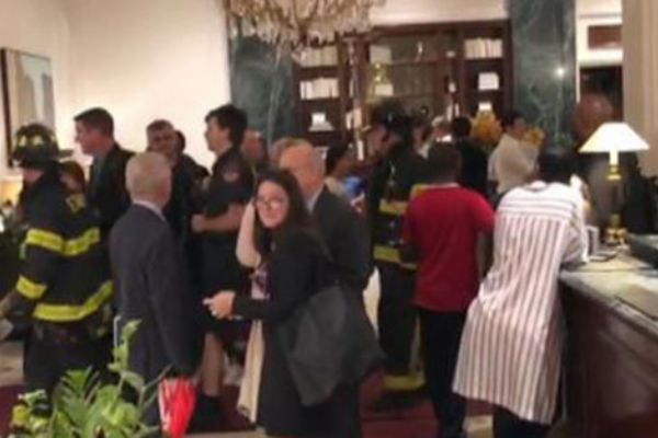 ABD'de Türk gazetecilerin kaldığı otelde yangın çıktı