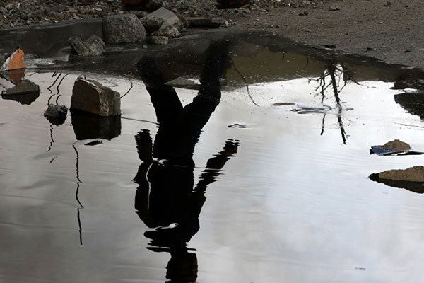 Musul'da 4 yıl aradan sonra petrol üretimine başlandı