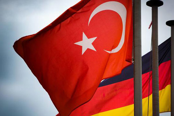 Almanya’dan şaşırtan açıklama… ‘Türkiye’ye riskli buluyoruz’
