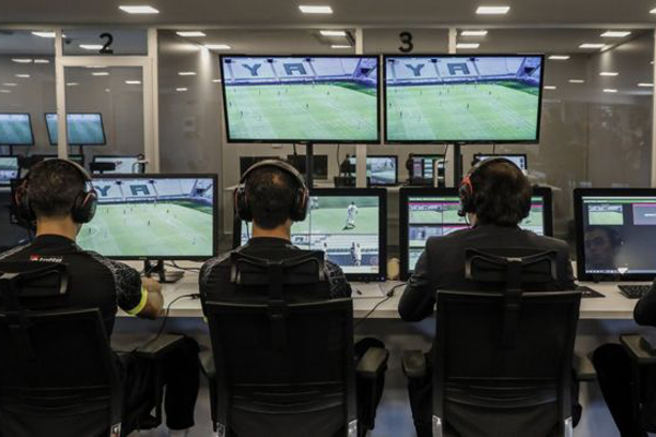 UEFA Şampiyonlar Ligi'nde ‘VAR’ sistemi uygulanacak