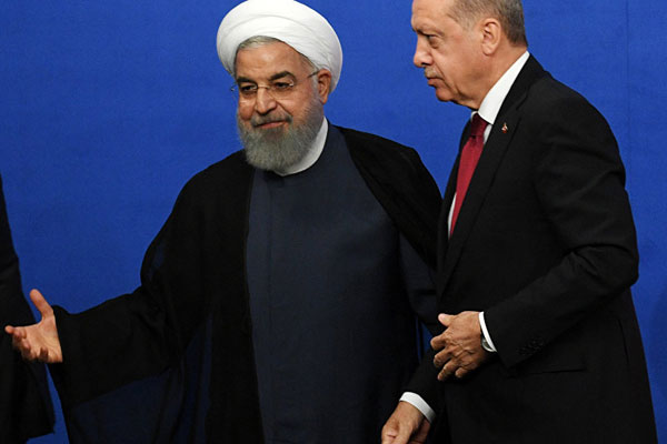 ‘Türkiye, ABD'nin İran'a dönük tek taraflı ambargosuna boyun eğmediğini gösterdi'