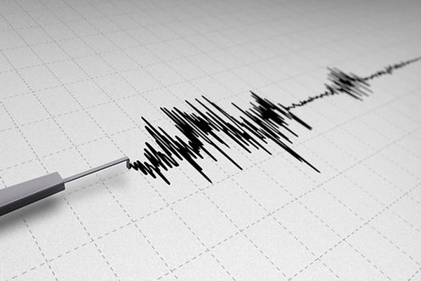 Antalya'da korkutan deprem