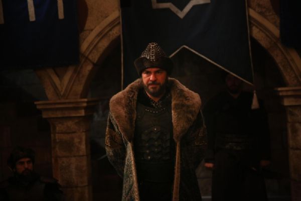 Diriliş Ertuğrul ne zaman başlayacak? Yapımcı şirketten açıklama geldi