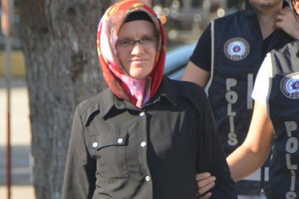 Her yerde aranan FETÖ’cü kadın Çanakkale’de yakalandı