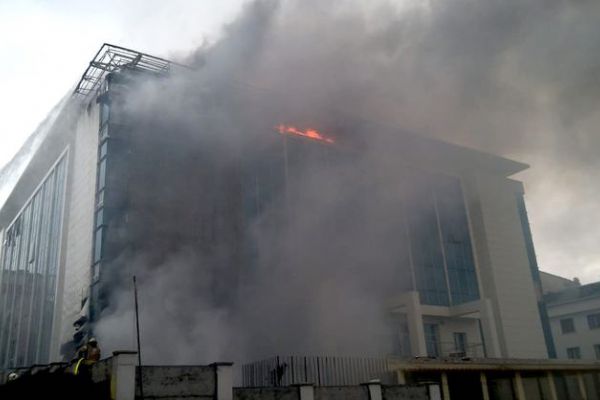 Huzur evinde korkutan yangın