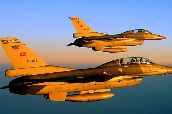 Teröristlere ait sığınak ve mühimmat depoları imha edildi