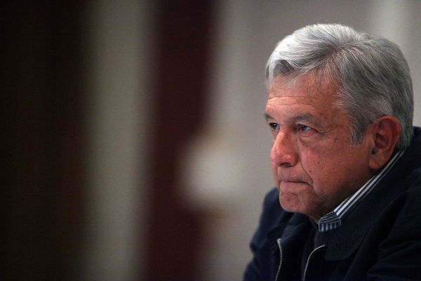 Meksika Cumhurbaşkanı halkına 'sivillere karşı orduyu kullanmama' sözü verdi