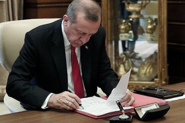 Cumhurbaşkanı Erdoğan 3 üniversiteye rektör atadı