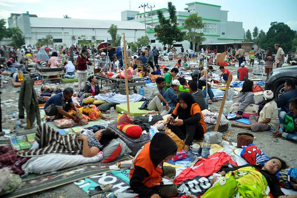 Endonezya acil yardım bekliyor