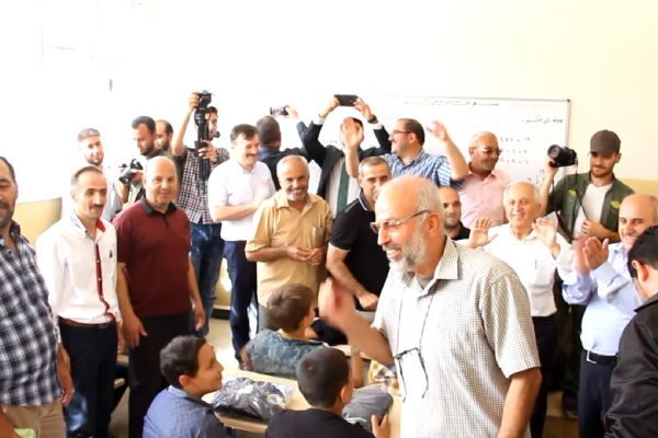 Fırat kalkanı operasyonunda bombalanan bina okula çevrildi