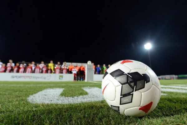 İşte futbolcuların Türk lirası cinsinden maaşları